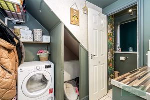 Photo 16- click for photo gallery